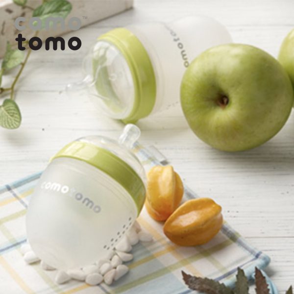 Bộ hai bình sữa silicone Comotomo 150ml - Xanh - Ảnh 3